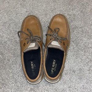 Sperry shoes